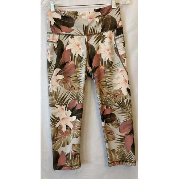 Old Navy Active Pants - Old Navy Active PowerSoft Tropical Floral Capri Leggings Women's Size‎ L NWOT